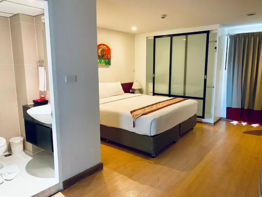 I Residence Sathorn-1